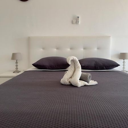 3 Bedroom Apt, Free Wifi & Ac, Cidadela - Lcgr Praia Dış mekan fotoğraf
