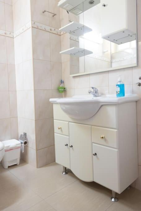 3 Bedroom Apt, Free Wifi & Ac, Cidadela - Lcgr Praia Dış mekan fotoğraf